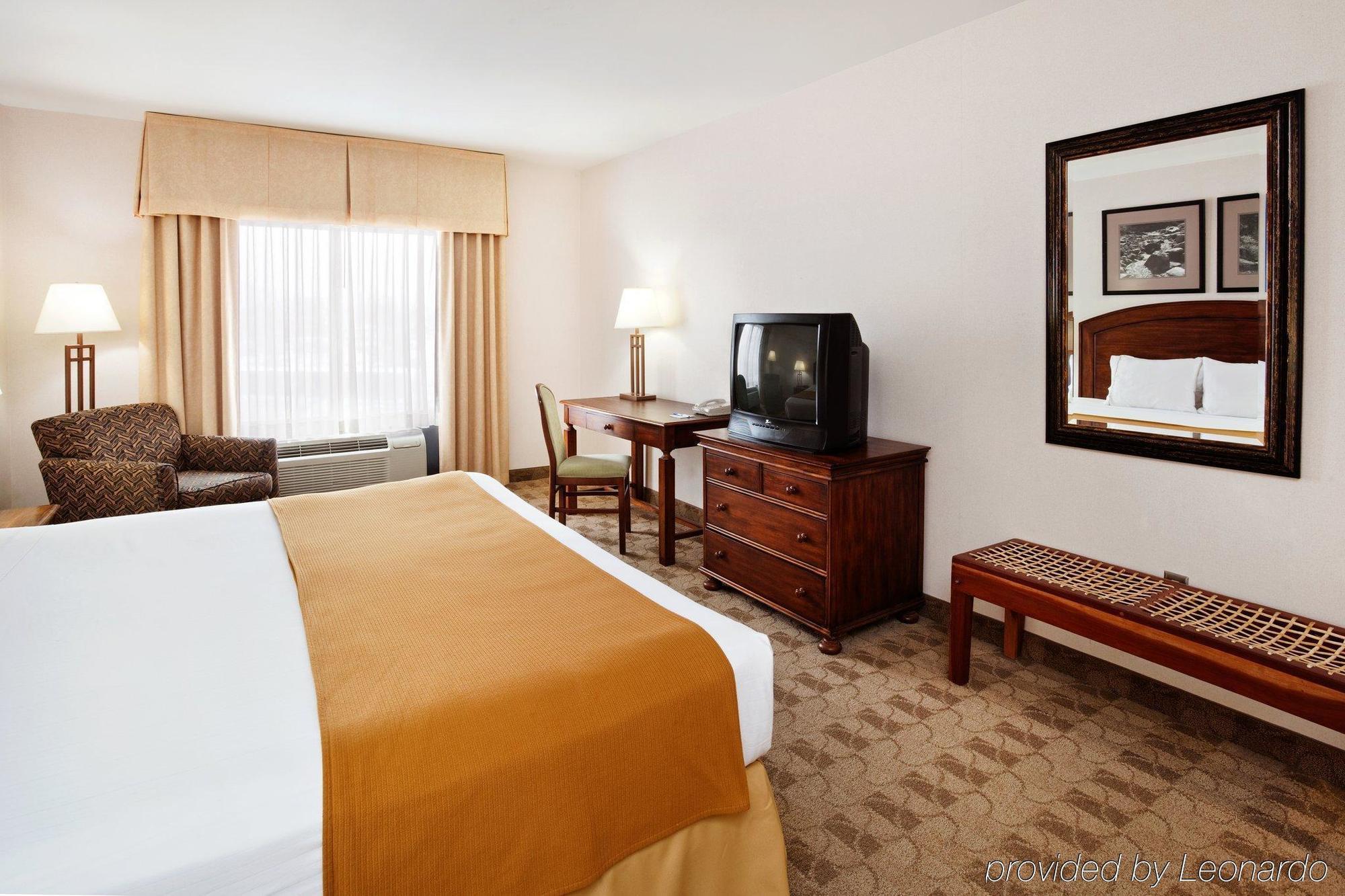 Holiday Inn Express Boone By Ihg Ngoại thất bức ảnh