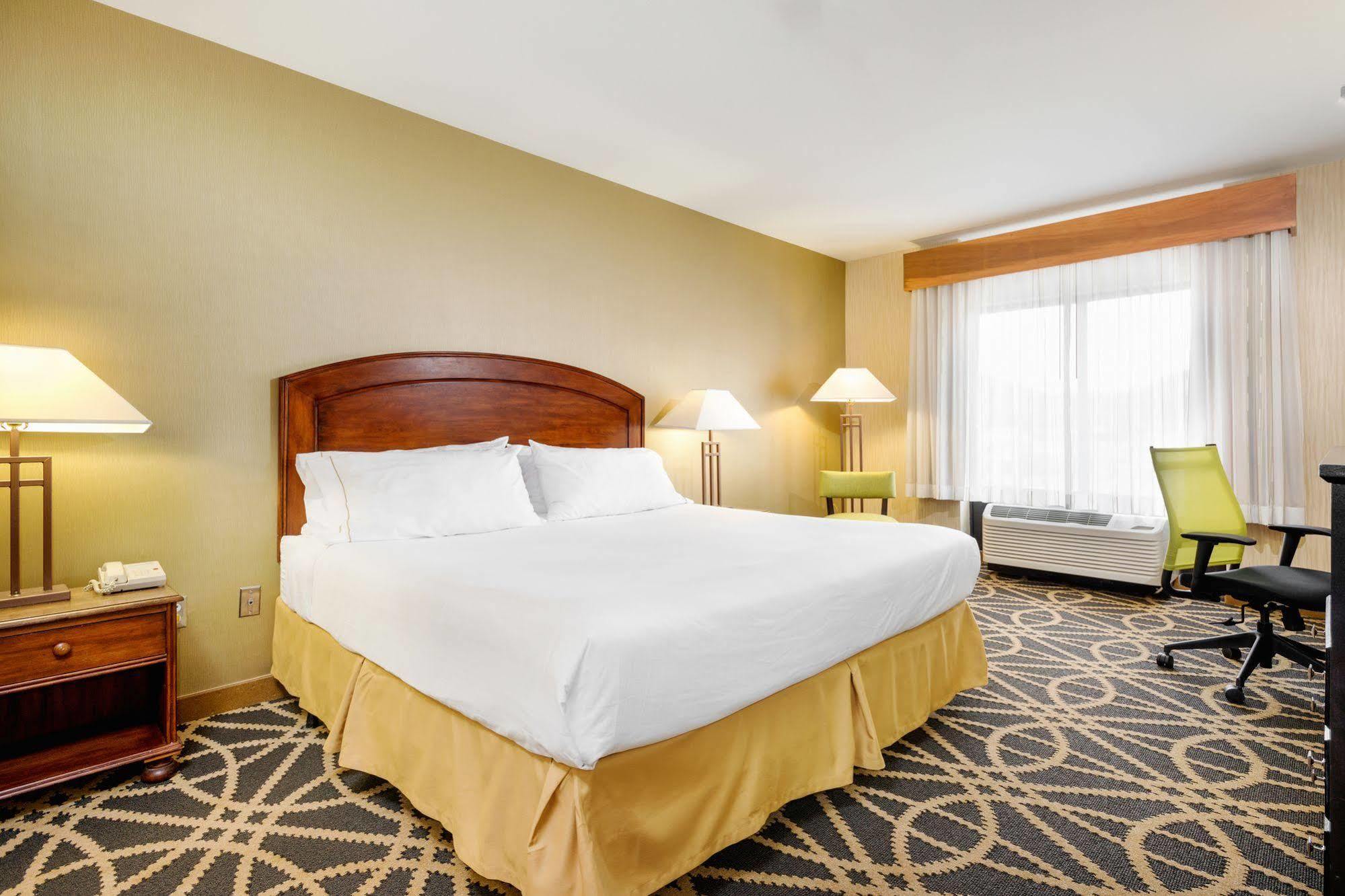 Holiday Inn Express Boone By Ihg Ngoại thất bức ảnh